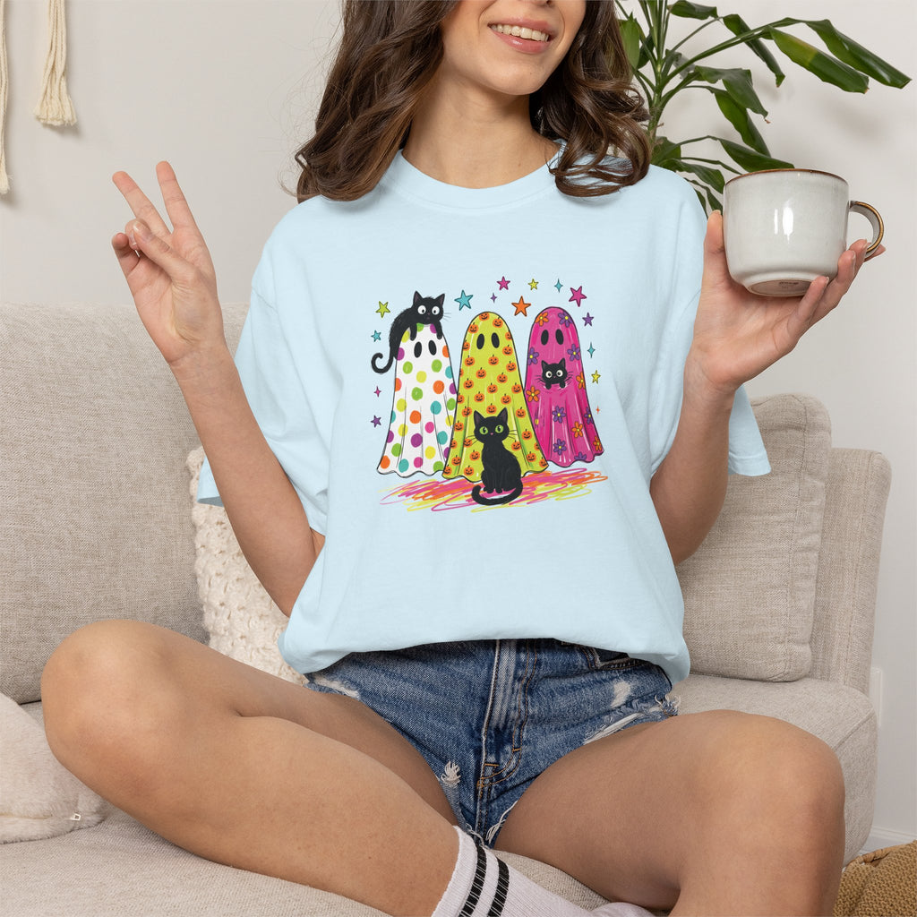 Preppy, Girly, Cute Halloween Ghosts with Cats, Comfort Colors Tee