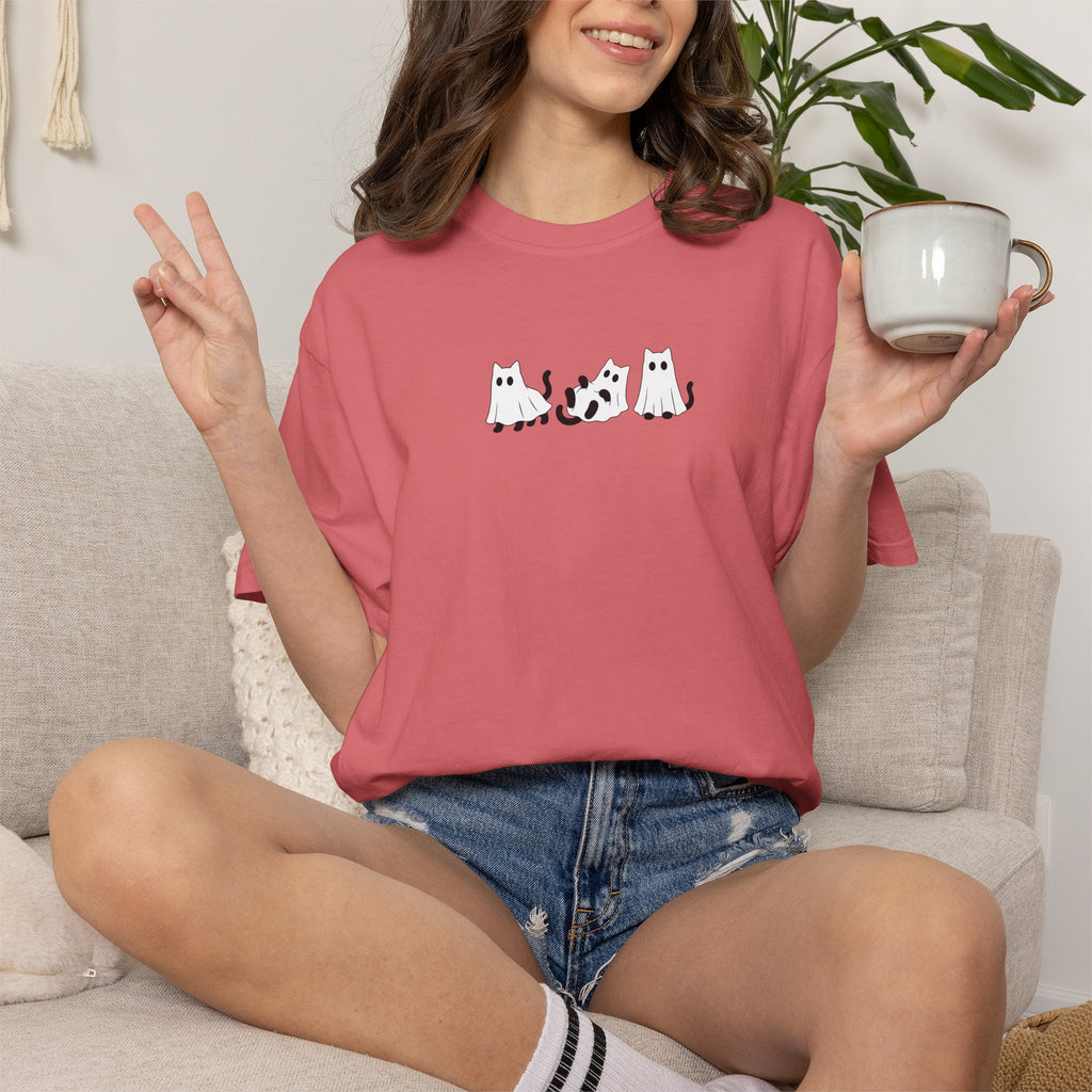 Cute Black Cat Ghosts, Haunted Kitties Halloween Comfort Colors Tee