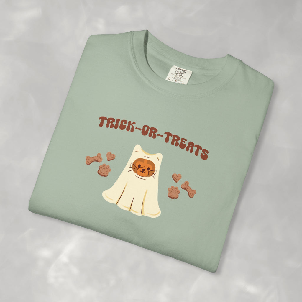 Trick-or-Treats Cute Funny Halloween Cat Lover Comfort Colors Garment-Dyed T-shirt