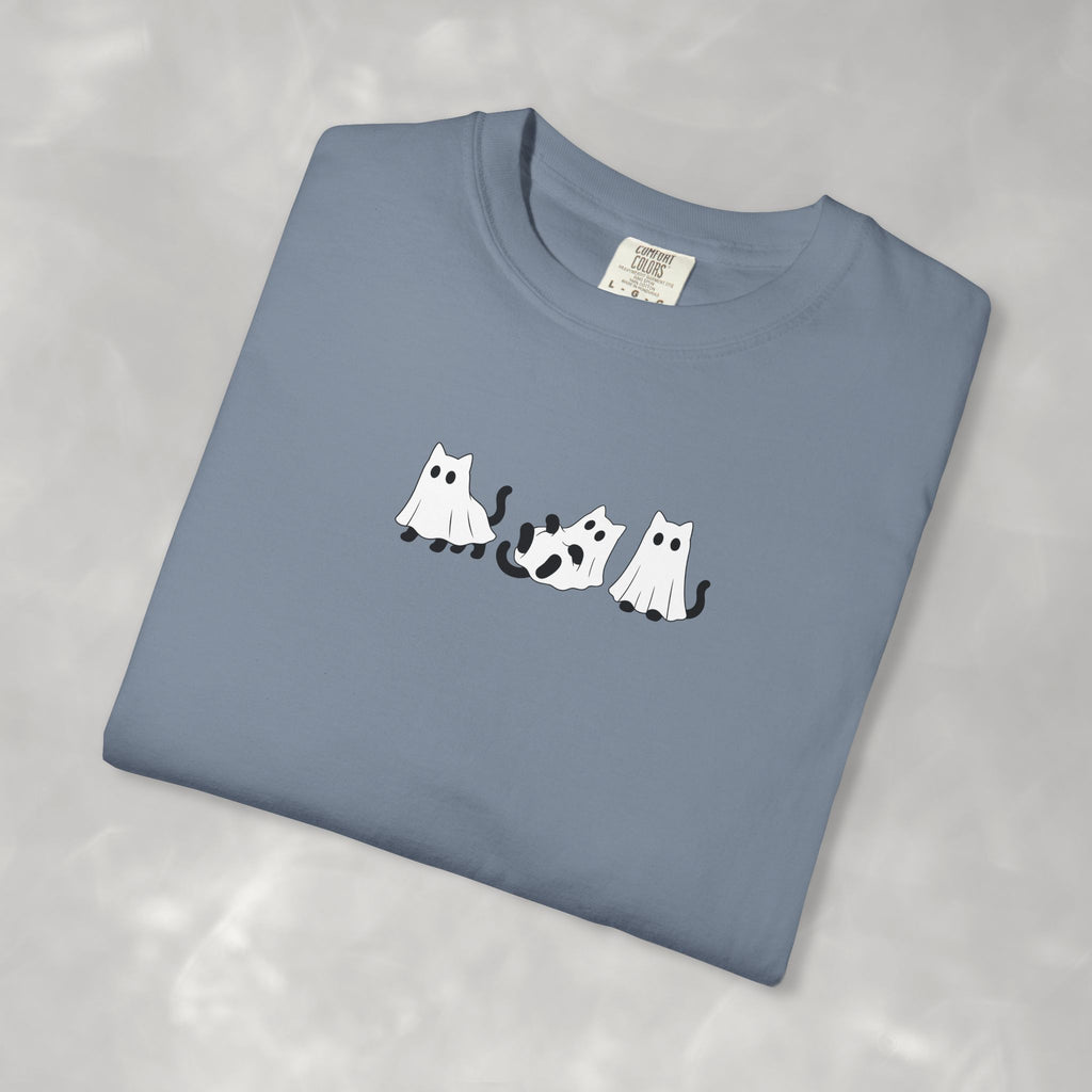 Cute Black Cat Ghosts, Haunted Kitties Halloween Comfort Colors Tee