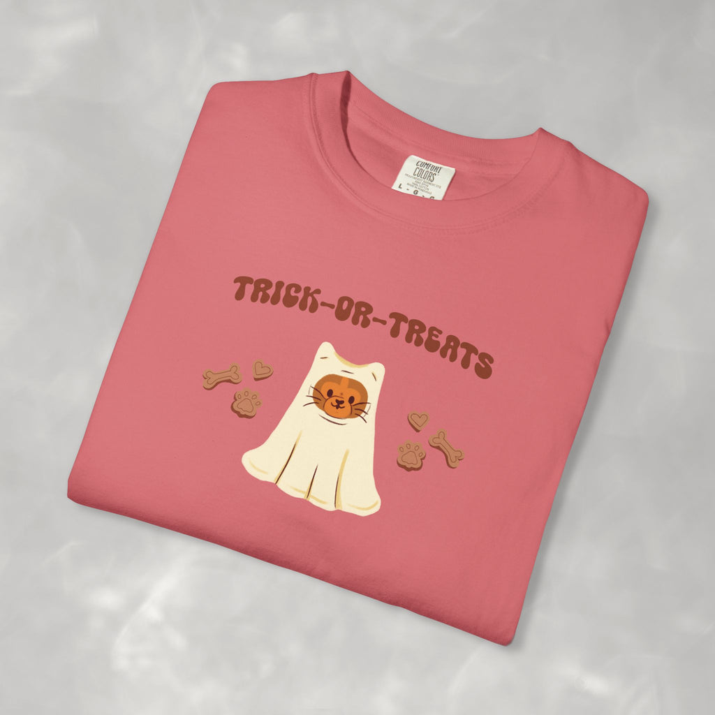 Trick-or-Treats Cute Funny Halloween Cat Lover Comfort Colors Garment-Dyed T-shirt