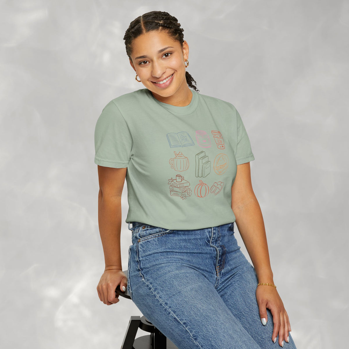 Autum Vibes, Cozy Reading, Pumpkin Spice, Hand-Drawn Doodles Comfort Colors Tee