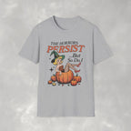 The Horrors Persist but So Do I, Funny Vintage Retro Halloween, Gildan Unisex Softstyle T-Shirt