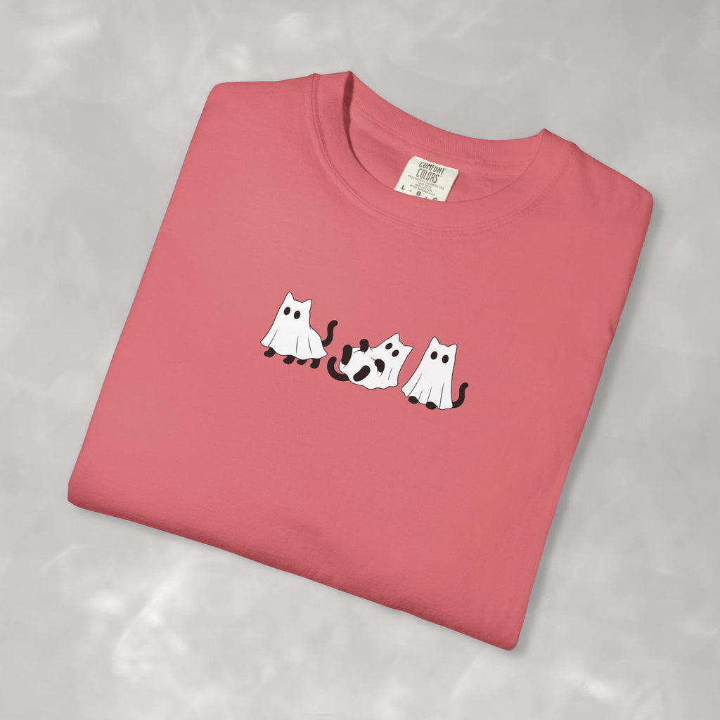Cute Black Cat Ghosts, Haunted Kitties Halloween Comfort Colors Tee