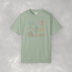 Autum Vibes, Cozy Reading, Pumpkin Spice, Hand-Drawn Doodles Comfort Colors Tee