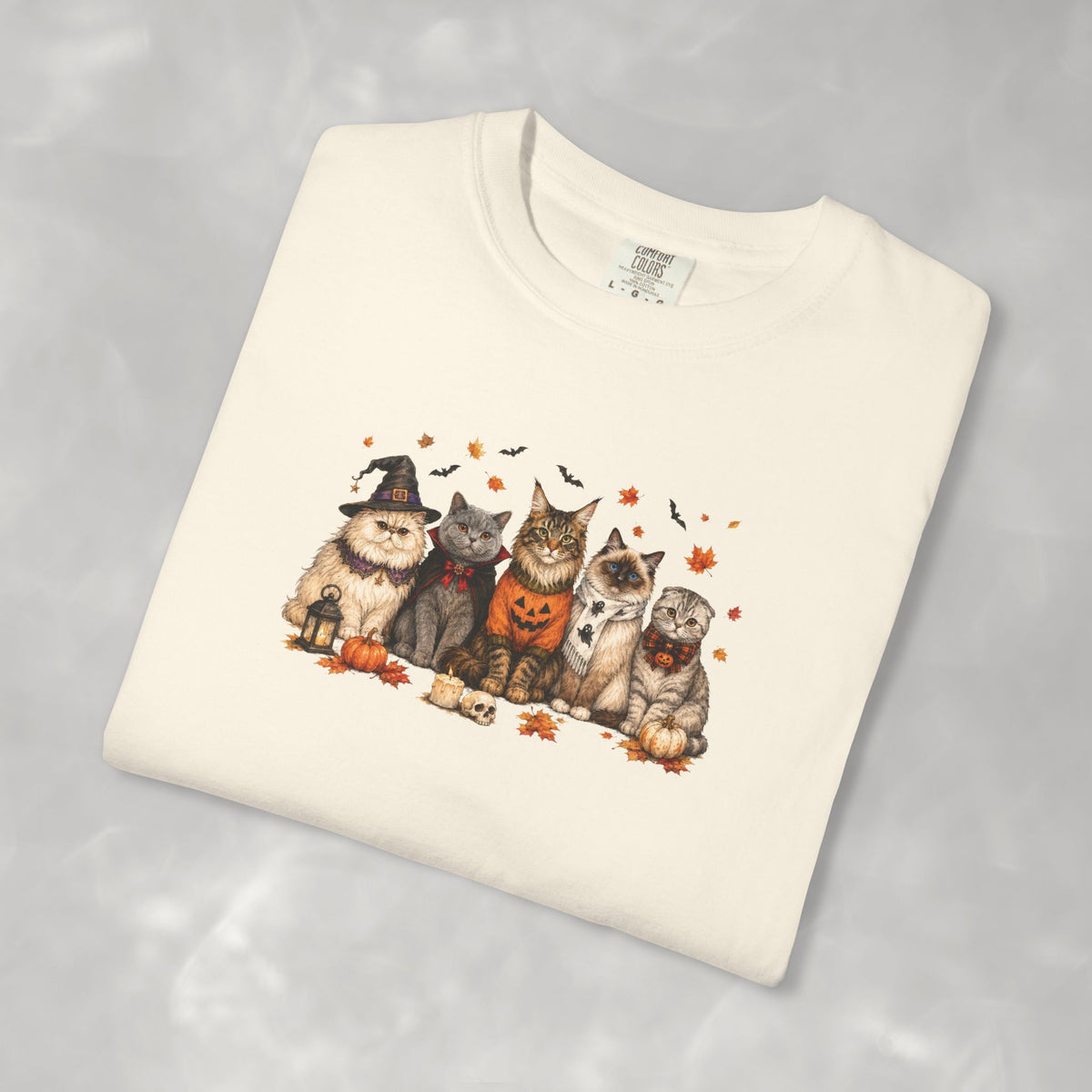 Retro Cats in Halloween Costumes Unisex Comfort Colors Tee