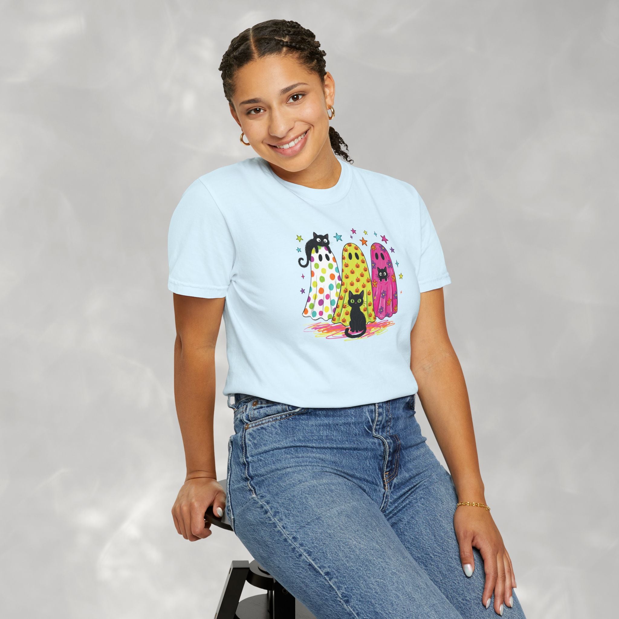 Preppy, Girly, Cute Halloween Ghosts with Cats, Comfort Colors Tee
