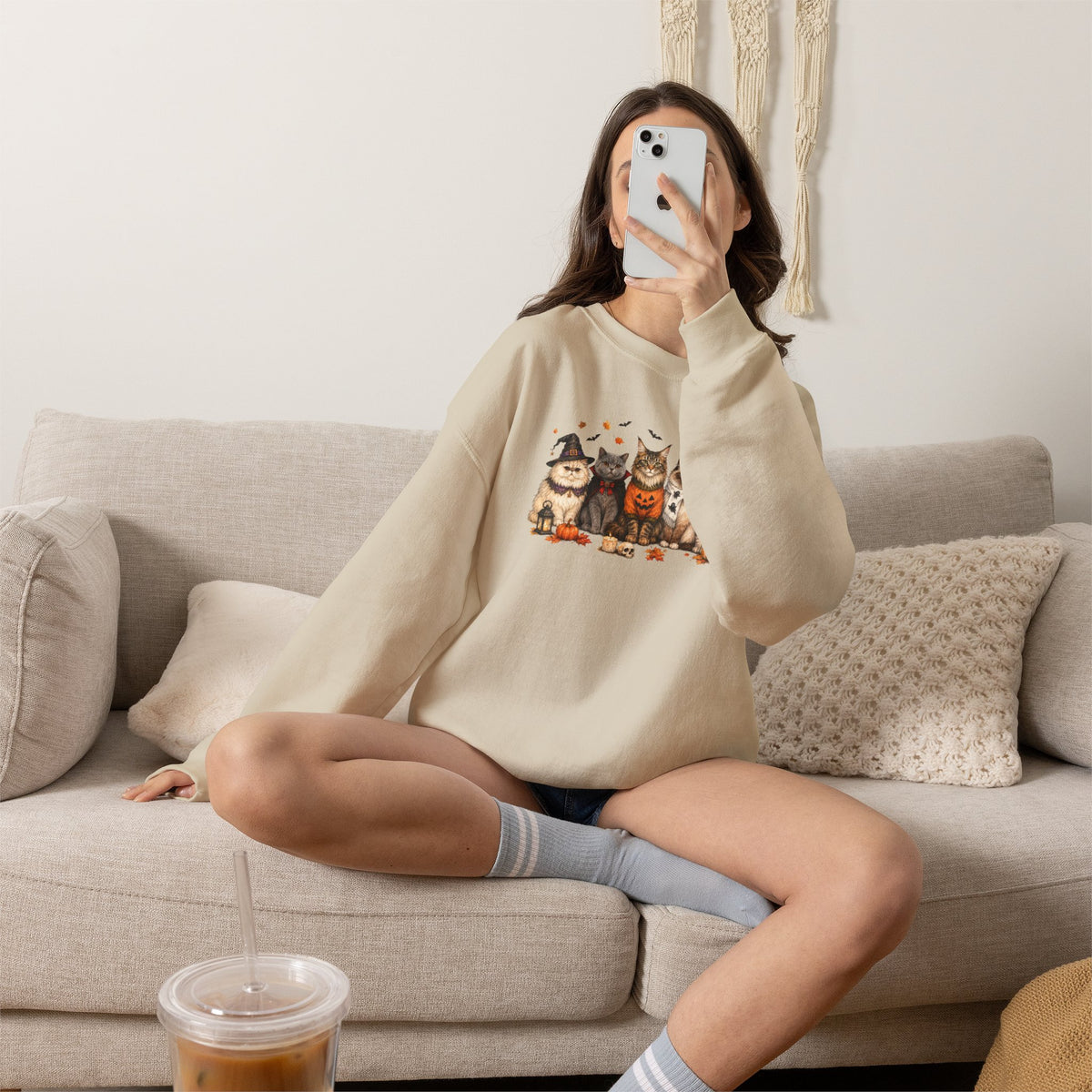 Retro Cats in Halloween Costume Gildan Unisex Heavy Blend™ Crewneck Sweatshirt