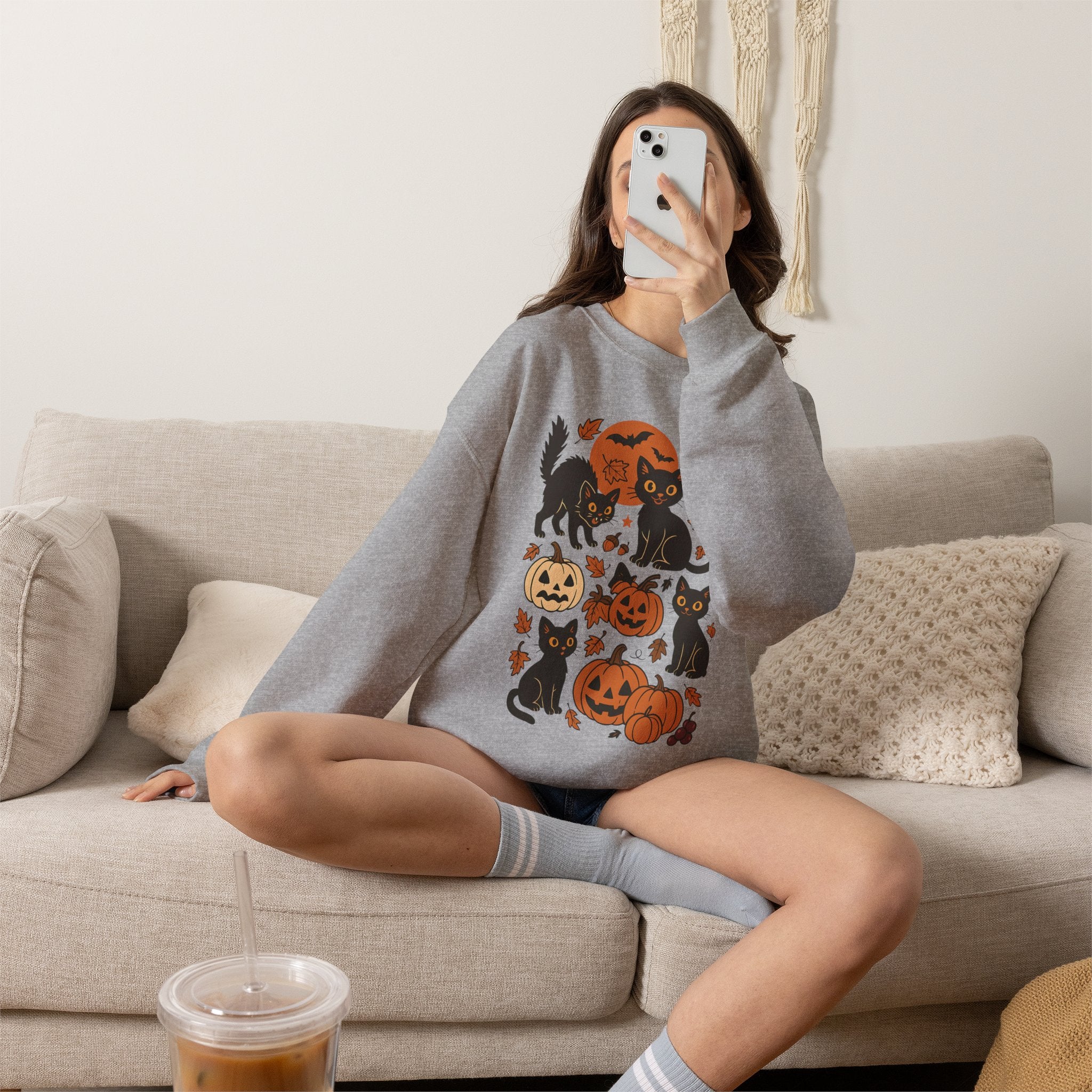 Spooky Black Cats and Jack-O-Lanterns, Gildan Unisex Heavy Blend™ Crewneck Sweatshirt
