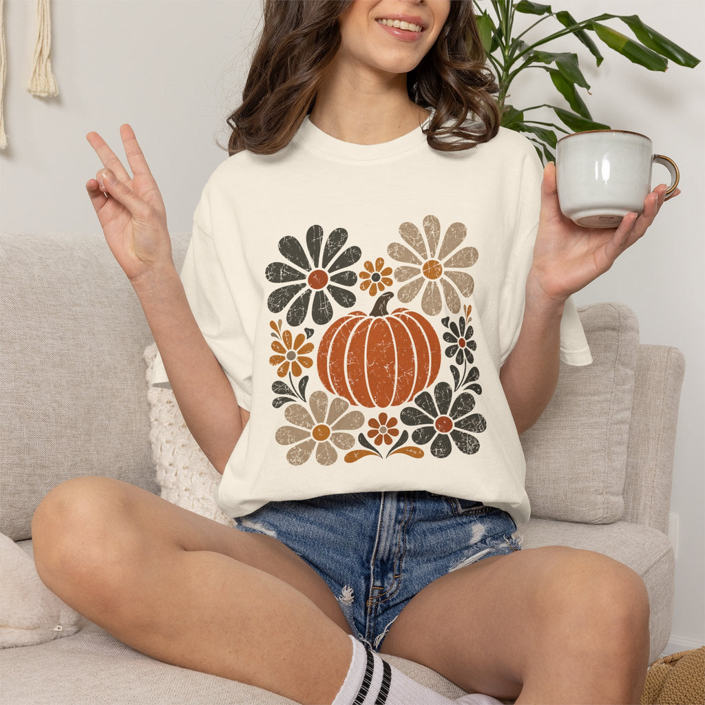 Retro Fall, Autumn Pumpkin Comfort Colors Tee