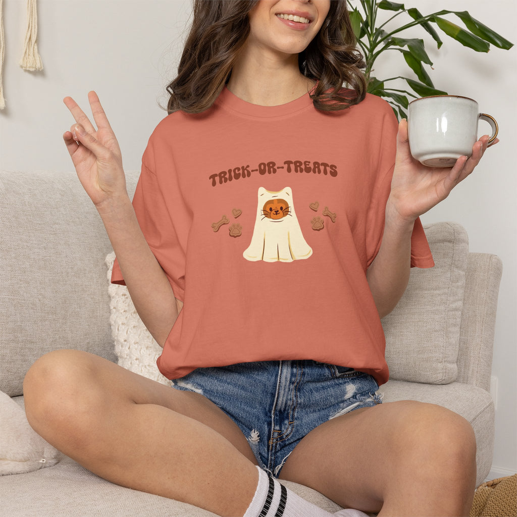 Trick-or-Treats Cute Funny Halloween Cat Lover Comfort Colors Garment-Dyed T-shirt