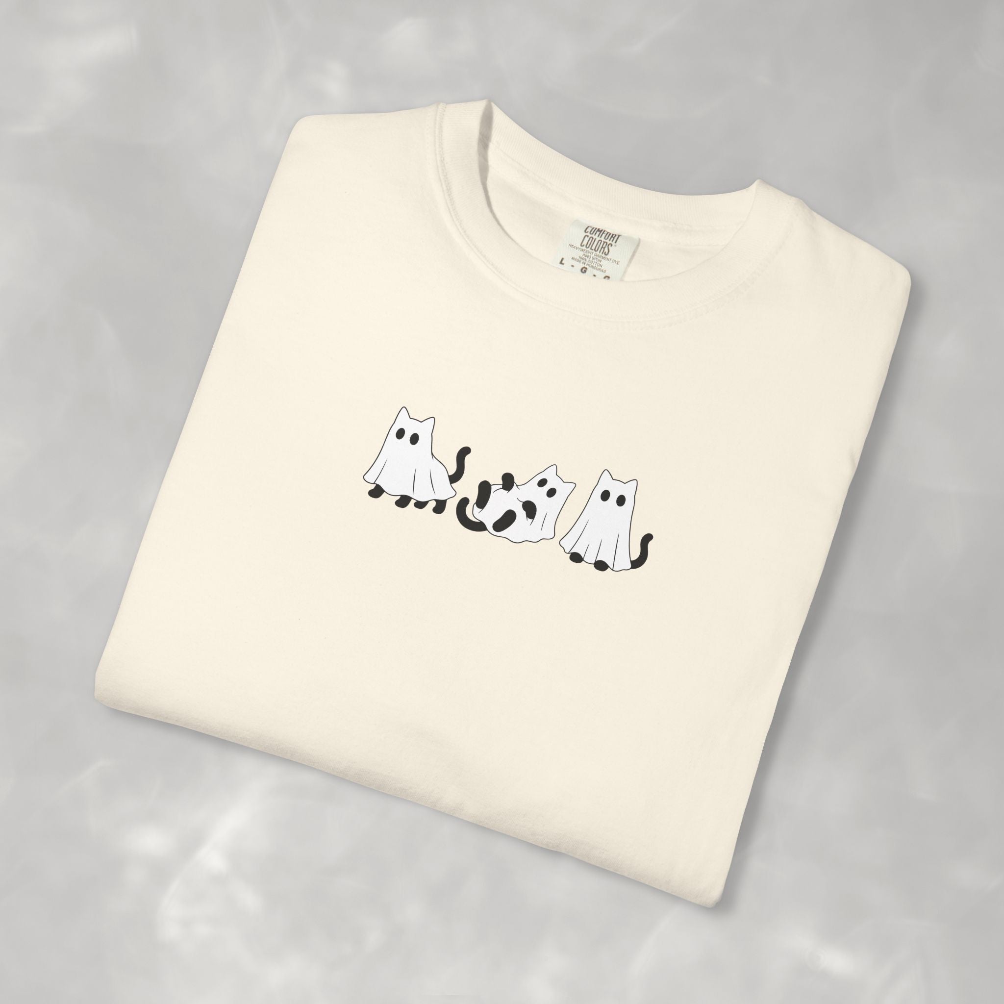 Cute Black Cat Ghosts, Haunted Kitties Halloween Comfort Colors Tee