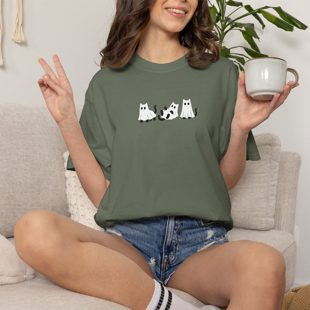 Cute Black Cat Ghosts, Haunted Kitties Halloween Comfort Colors Tee