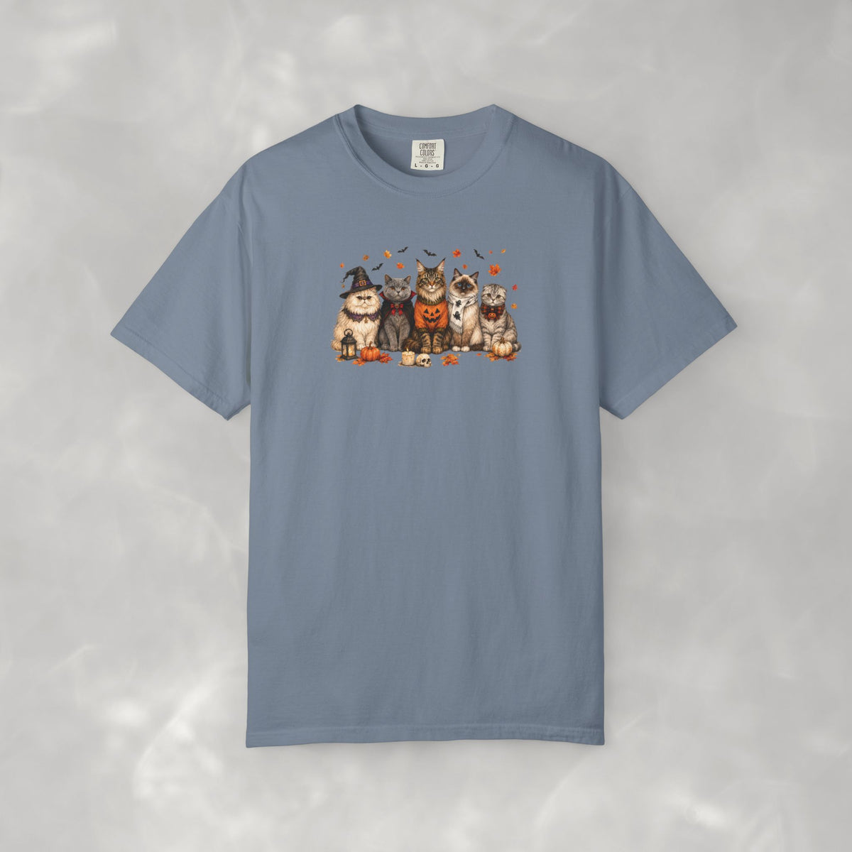Retro Cats in Halloween Costumes Unisex Comfort Colors Tee