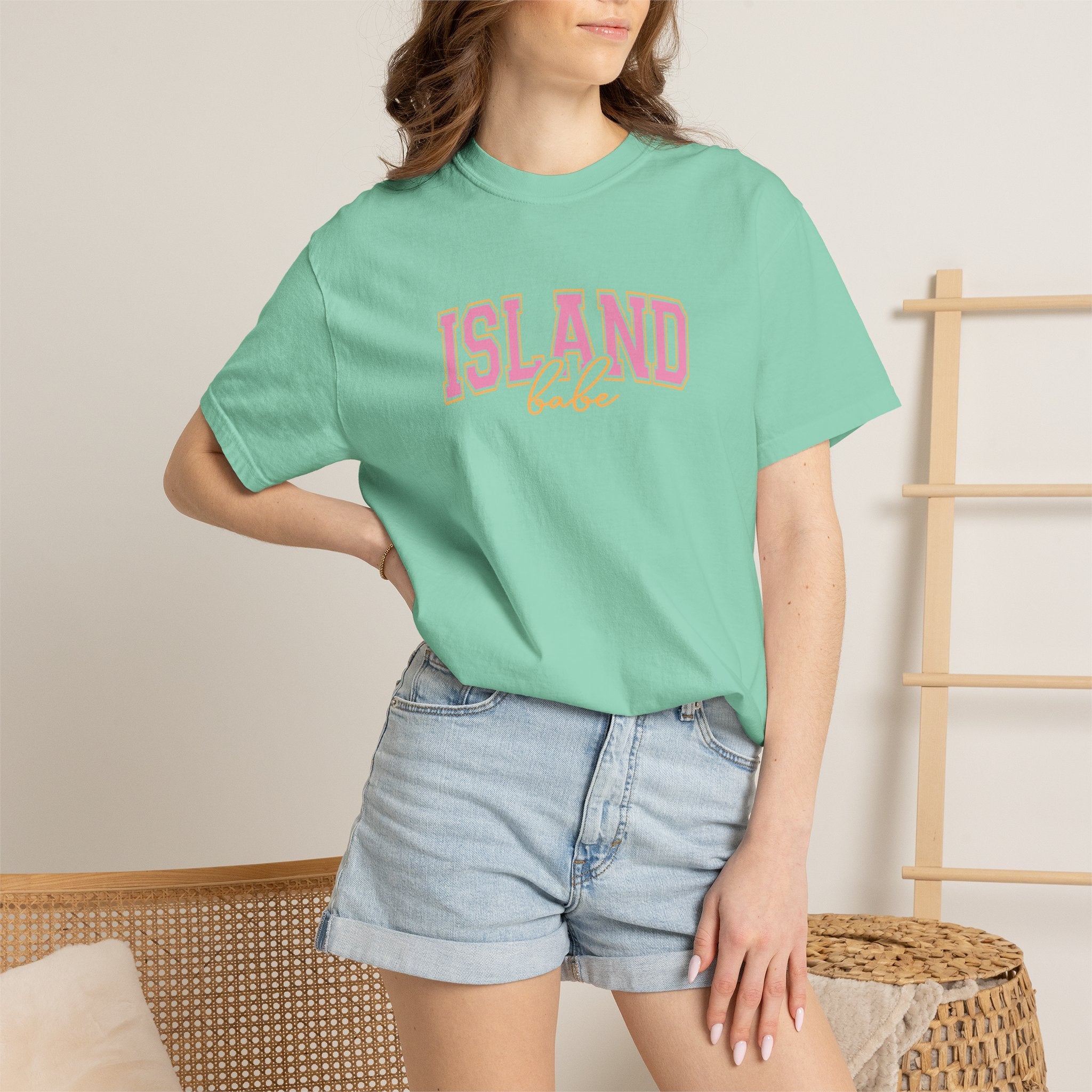 Island Babe, Cute Summer, Beach, Vacation Comfort Colors Tee