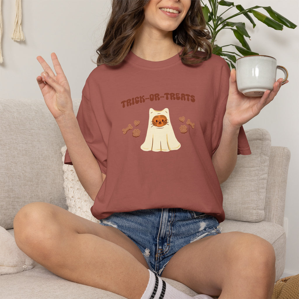 Trick-or-Treats Cute Funny Halloween Cat Lover Comfort Colors Garment-Dyed T-shirt