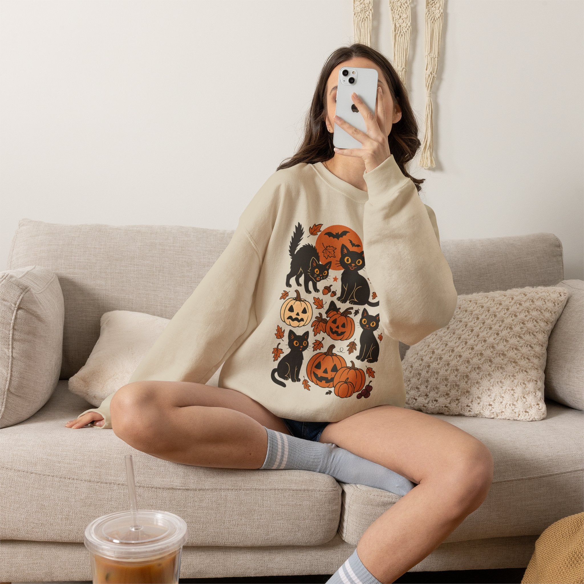 Spooky Black Cats and Jack-O-Lanterns, Gildan Unisex Heavy Blend™ Crewneck Sweatshirt