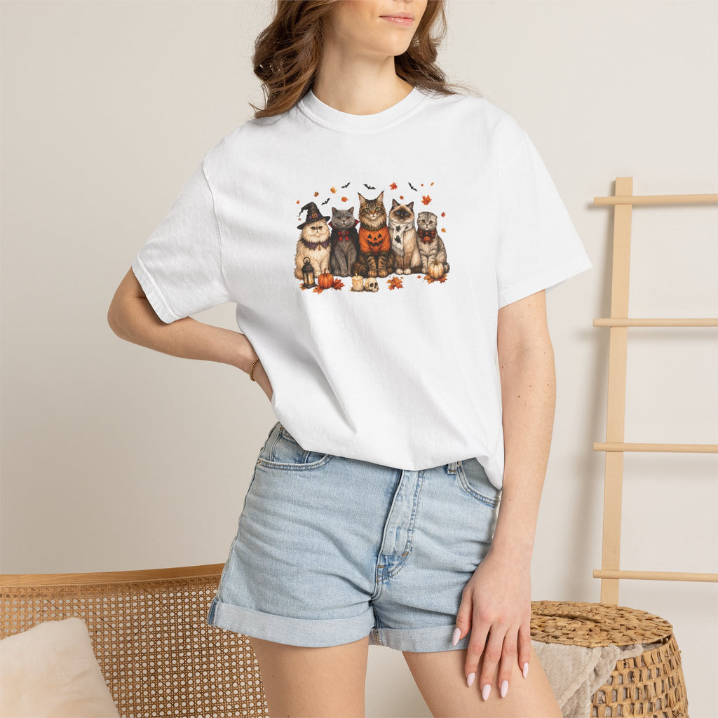 Retro Cats in Halloween Costumes Unisex Comfort Colors Tee