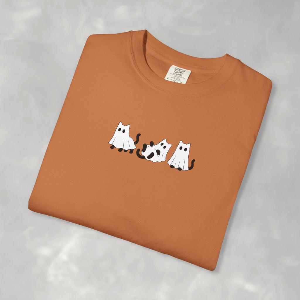Cute Black Cat Ghosts, Haunted Kitties Halloween Comfort Colors Tee