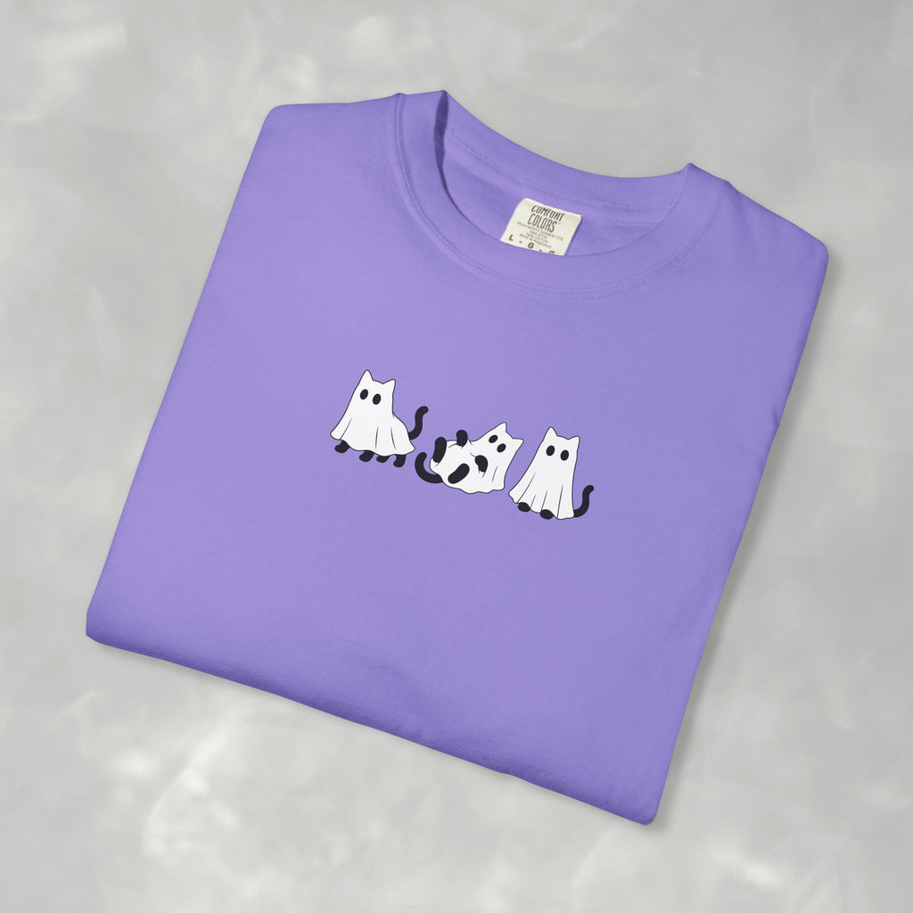 Cute Black Cat Ghosts, Haunted Kitties Halloween Comfort Colors Tee