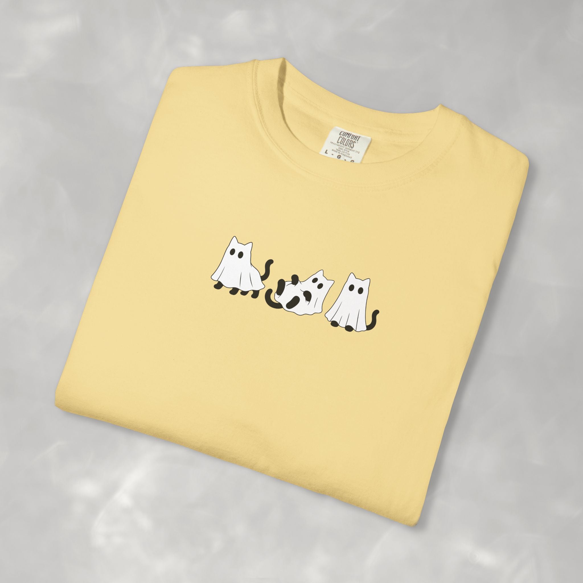 Cute Black Cat Ghosts, Haunted Kitties Halloween Comfort Colors Tee