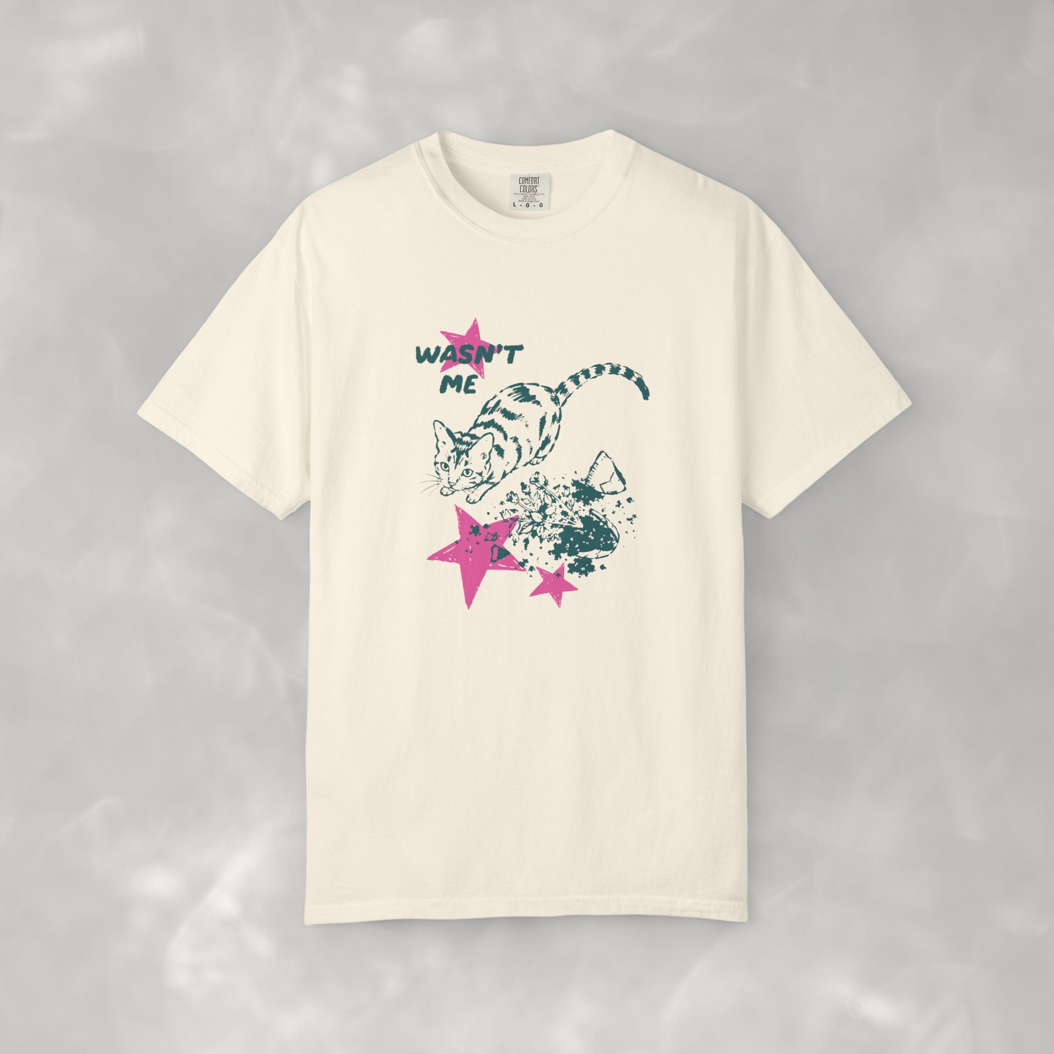 Wasn't Me, Funny, Cat Lover Comfort Colors Tee