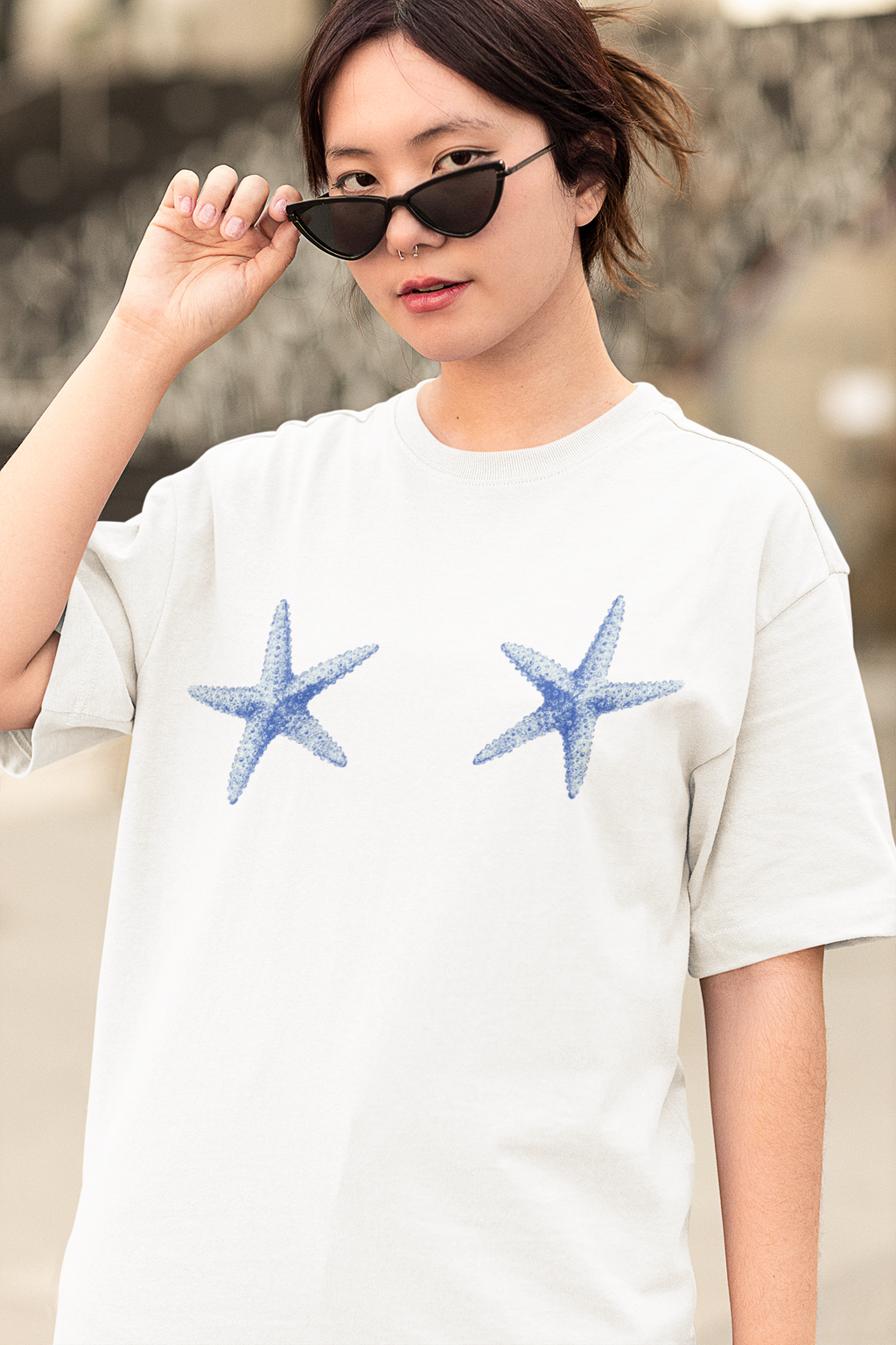 Star of the Show Oversized Tee, Summer Beach T-shirt for Women, Starfish